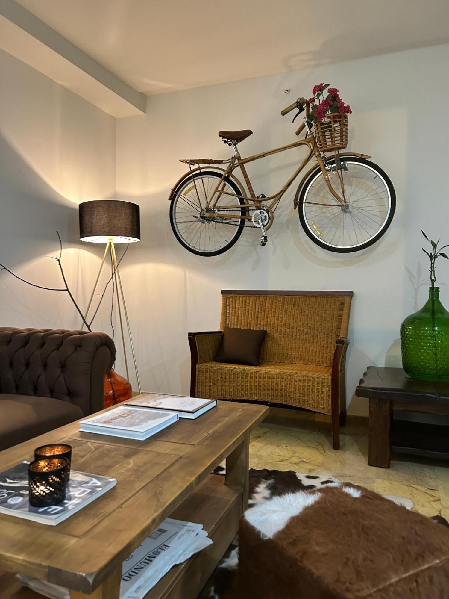 Bicis & Vacas Hotel La Pola de Gordon Exterior photo